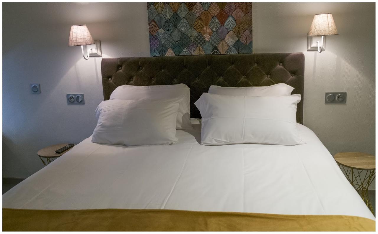 Hotel Corrieu La Llagonne Ngoại thất bức ảnh