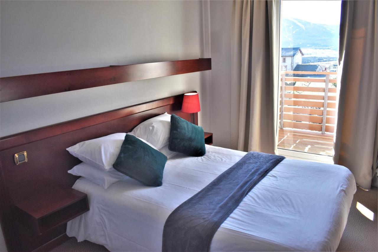 Hotel Corrieu La Llagonne Ngoại thất bức ảnh