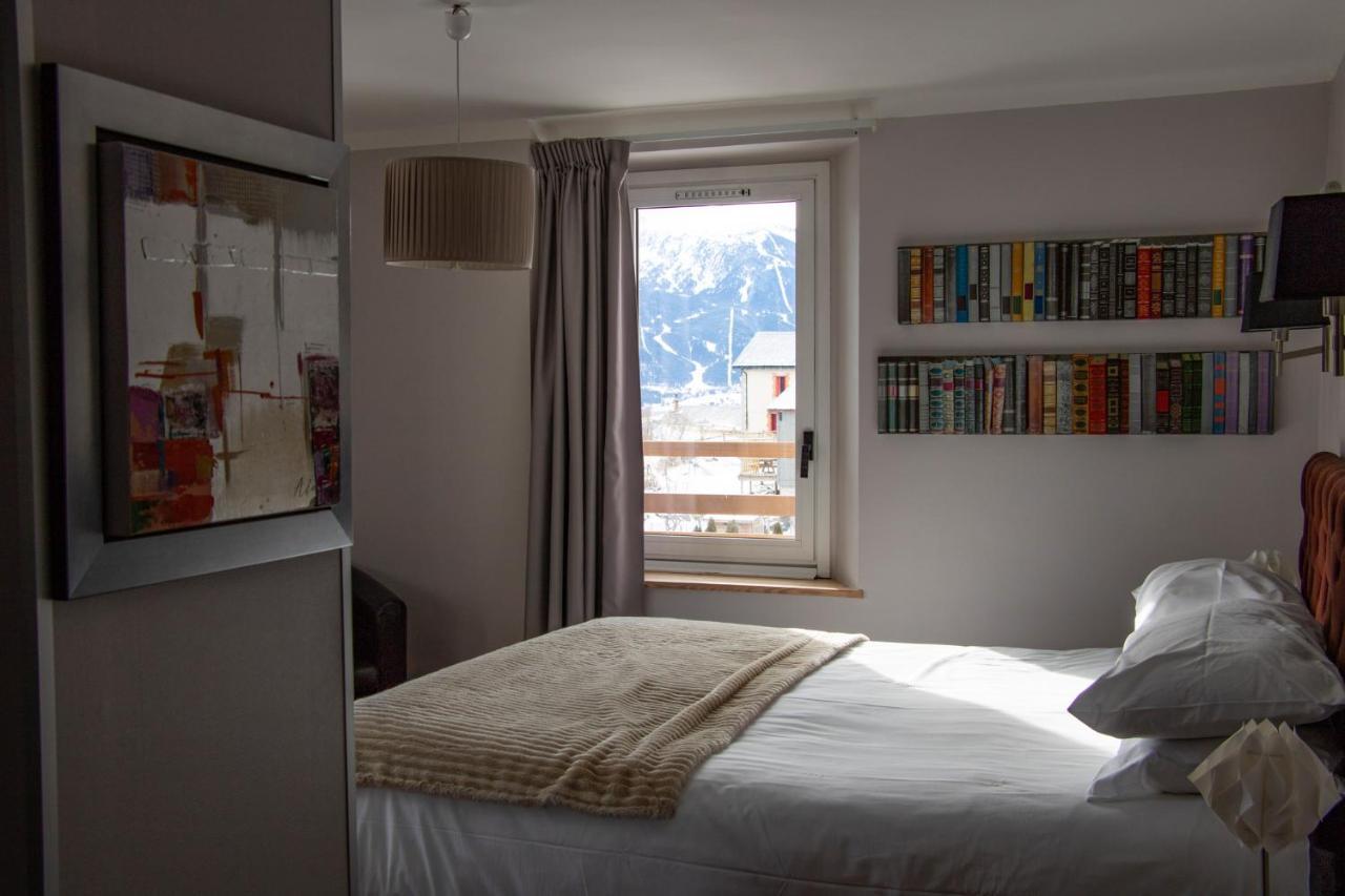 Hotel Corrieu La Llagonne Ngoại thất bức ảnh